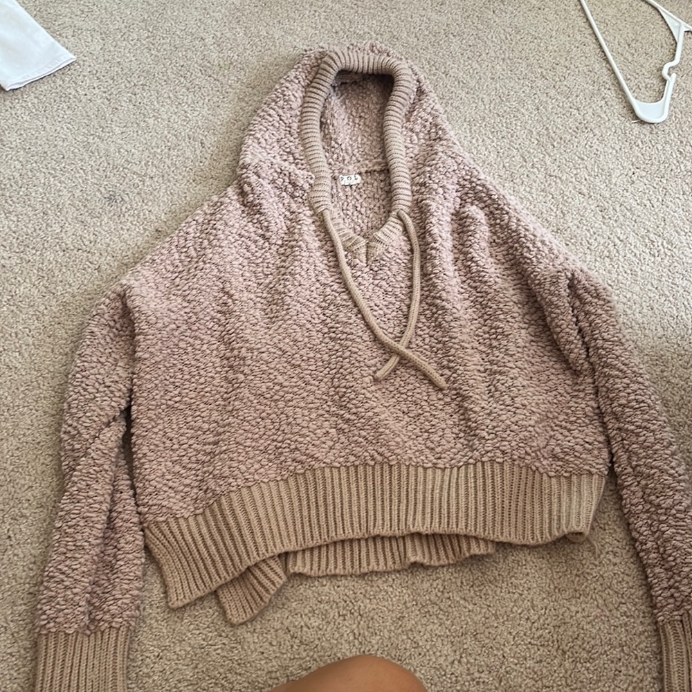 Size Medium Hooded Sweater From Palmetto Moon, Brand: POL